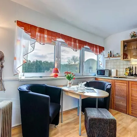 Ferienwohnung Rehwiese 03 *
